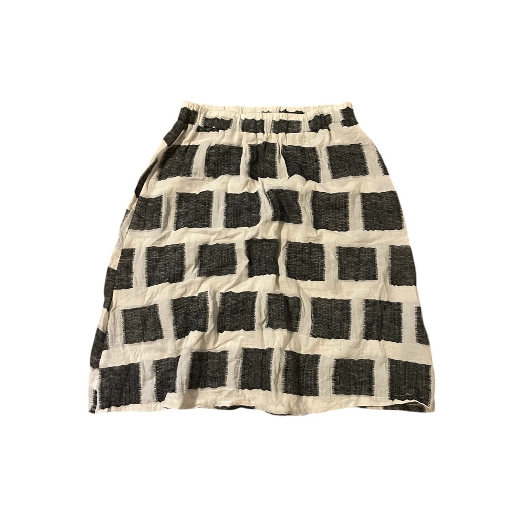 Pillar made in Canada linen midi skirt check